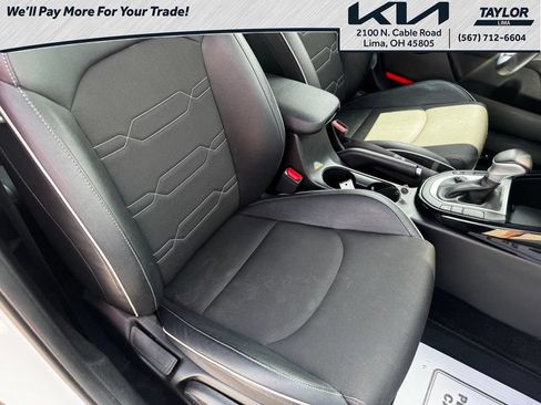 Used 2023 Kia Forte GT-Line FWD image 11