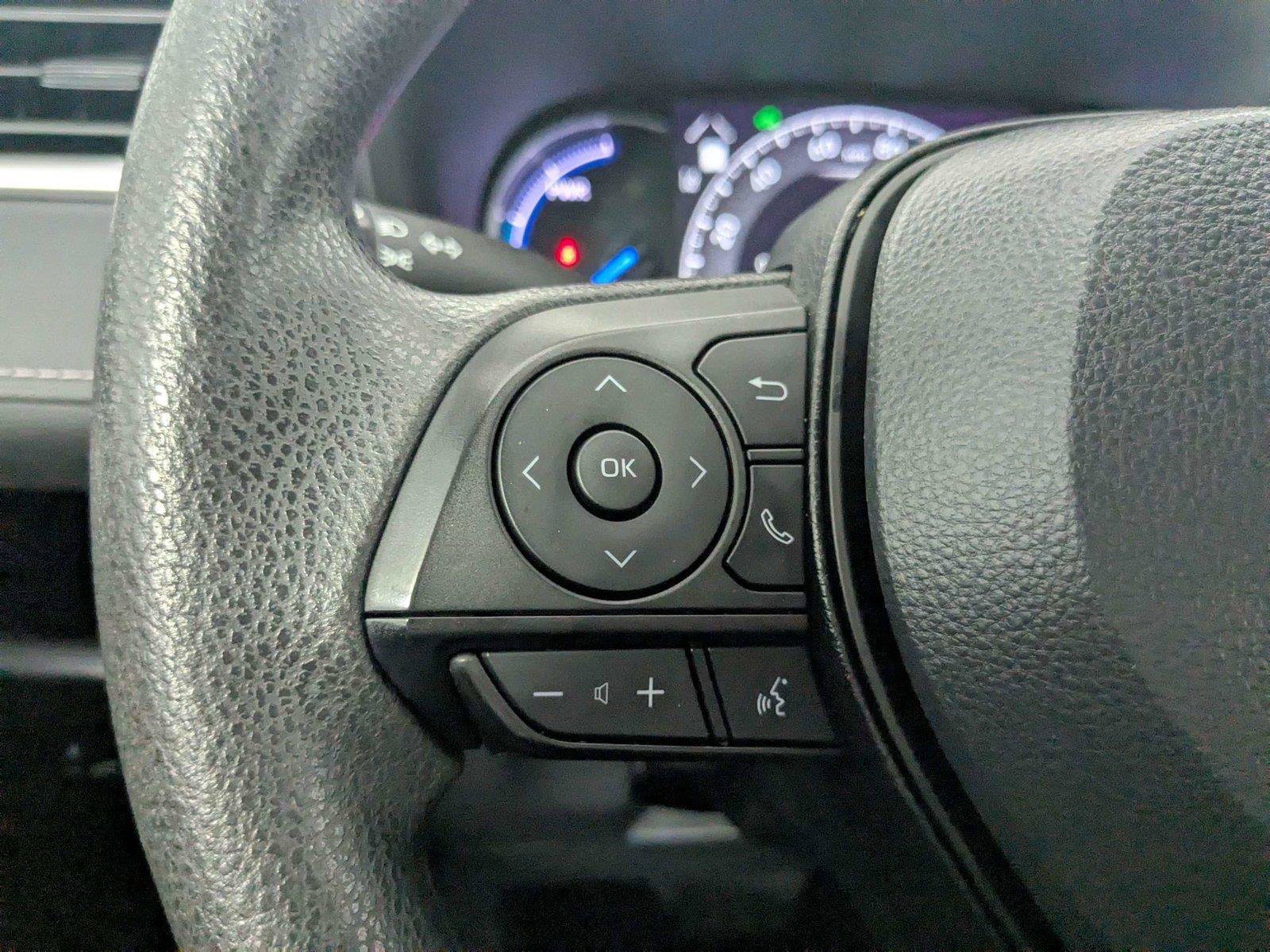 Certified 2024 Toyota RAV4 LE AWD/4WD image 17