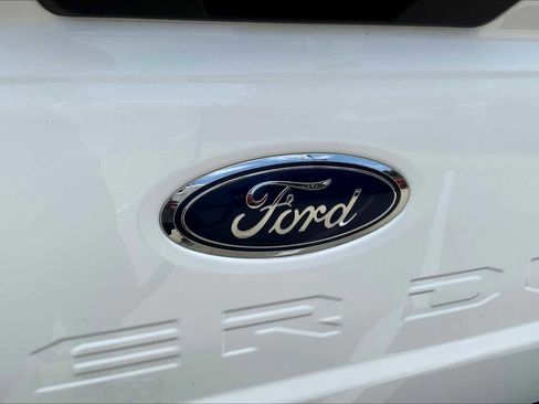 Used 2024 Ford F250 XLT image 29