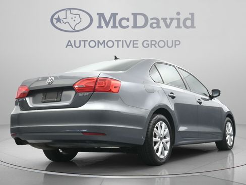 Used 2012 Volkswagen Jetta SE FWD image 30