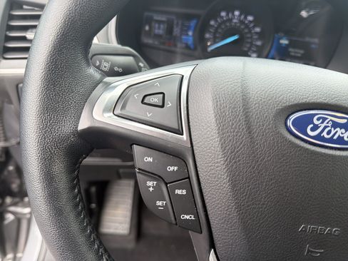 Certified 2022 Ford Edge SEL w/ Convenience Package AWD/4WD image 37