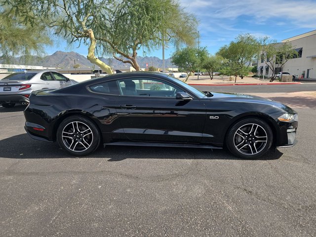 Used 2021 Ford Mustang GT RWD image 5