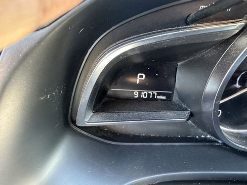 Used 2018 MAZDA MAZDA3 Grand Touring image 13