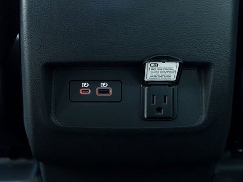 New 2025 Nissan Frontier SV w/ SV Convenience Package image 14