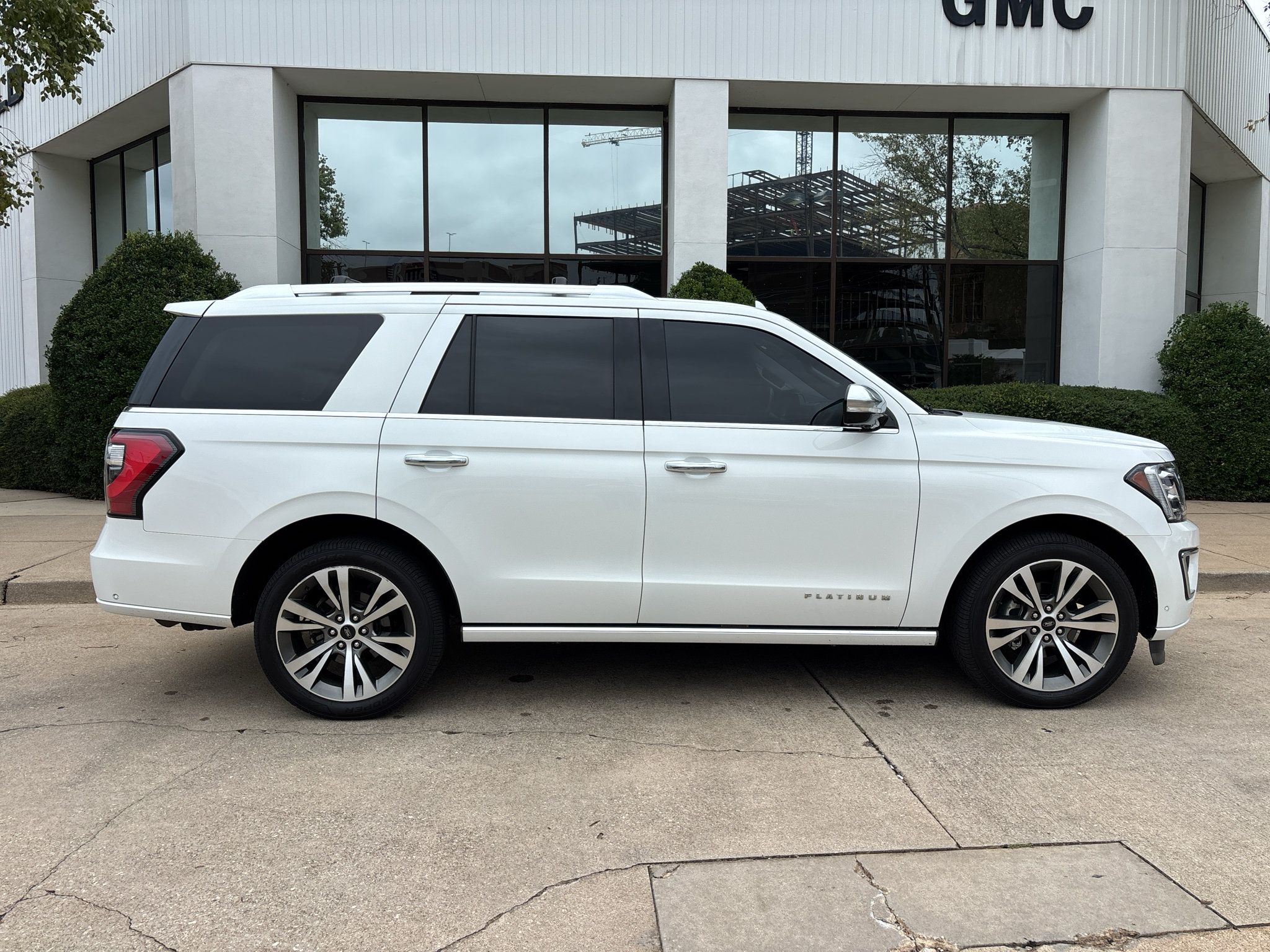 Used 2020 Ford Expedition Platinum AWD/4WD image 9