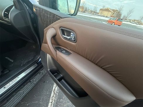 Used 2024 Nissan Armada Platinum w/ Captain's Chairs Package image 22