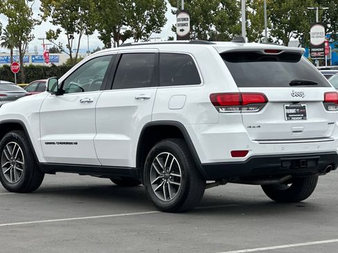 Used 2022 Jeep Grand Cherokee Limited w/ Trailer Tow Group IV image 6