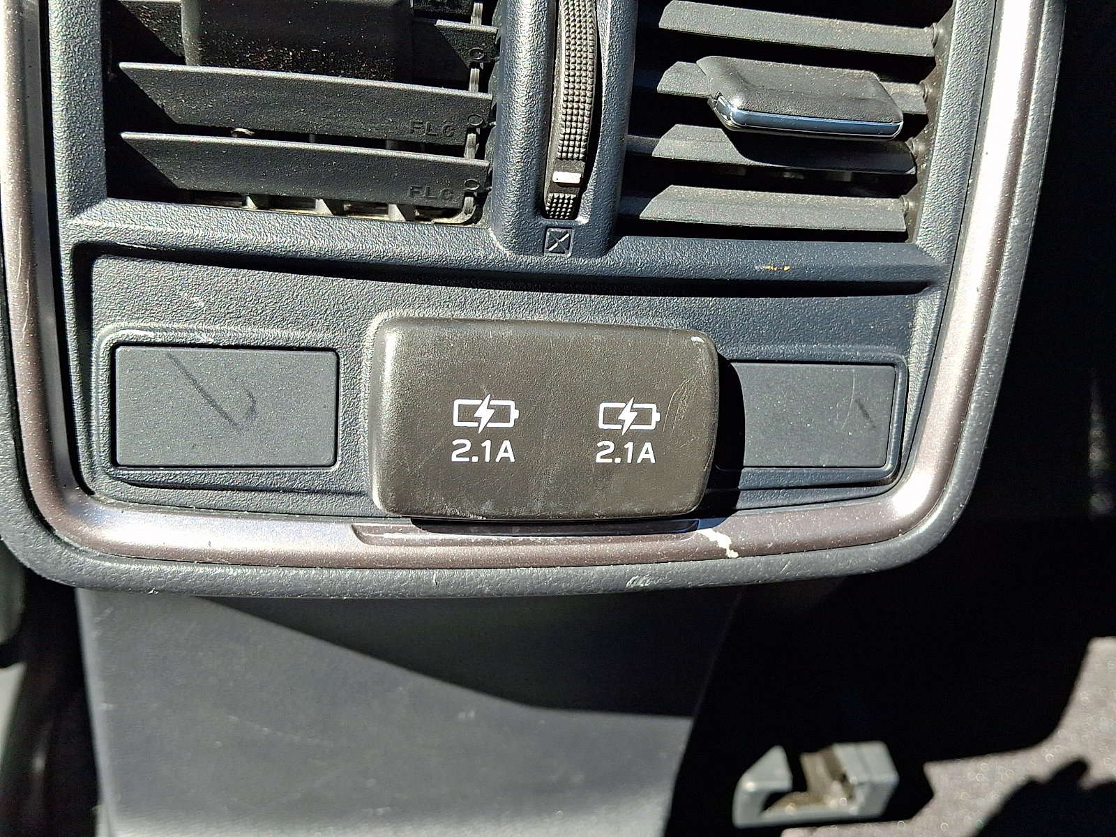 Used 2023 Subaru Forester Premium AWD/4WD image 11