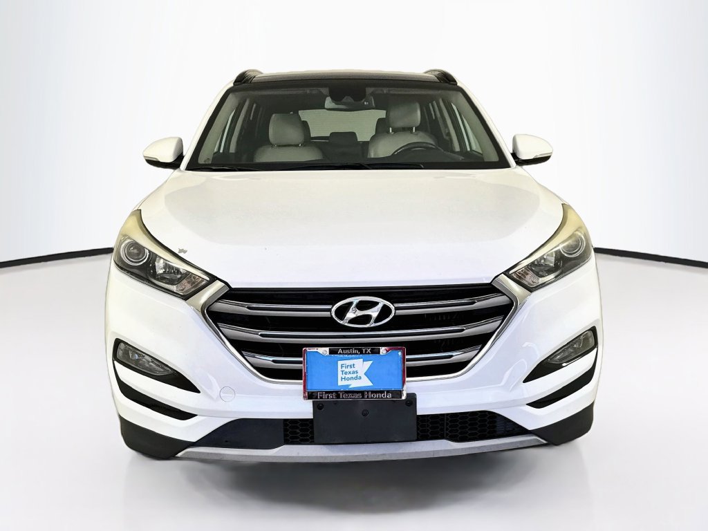 Used 2017 Hyundai Tucson Limited w/ Limited Ultimate Package 03 AWD/4WD image 2