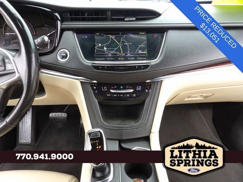 Used 2019 Cadillac XT5 Premium Luxury FWD image 14