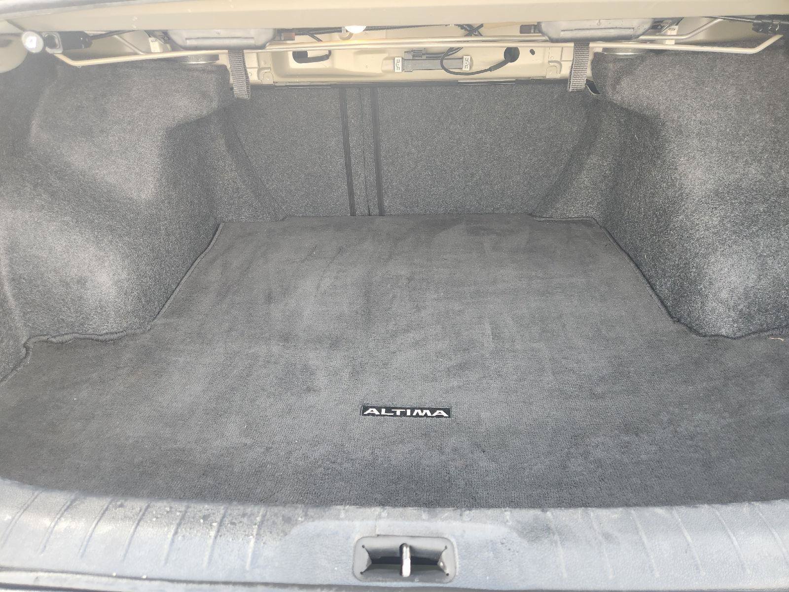 Used 2022 Nissan Altima 2.5 SV FWD image 30