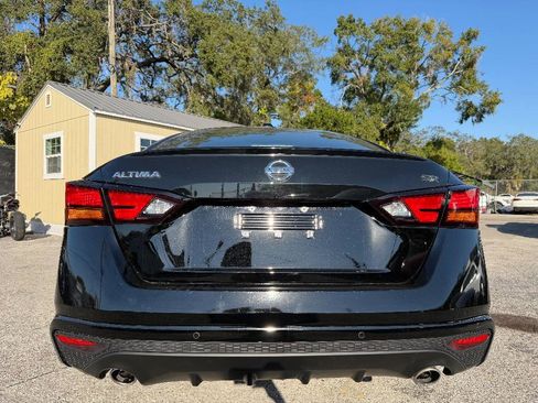 Used 2022 Nissan Altima 2.5 SR image 6