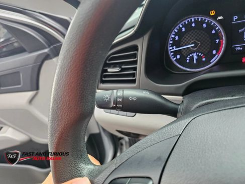 Used 2020 Hyundai Elantra SEL FWD image 20