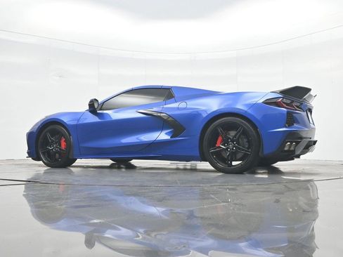 Used 2022 Chevrolet Corvette Stingray Premium Conv w/ Z51 Performance Package RWD image 38
