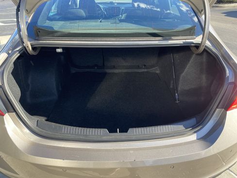 Used 2024 Chevrolet Malibu LT image 27