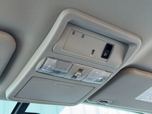 Used 2019 Nissan Titan PRO-4X w/ Pro-4x Utility Package image 29