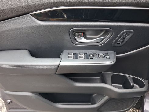Used 2024 Honda Pilot EX-L image 12