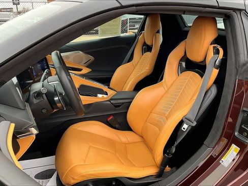 Used 2023 Chevrolet Corvette Stingray Premium Conv w/ Z51 Performance Package image 10