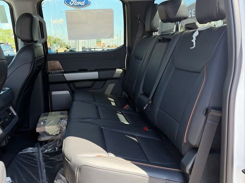 New 2026 Ford F350 Lariat w/ Black Appearance Package AWD/4WD image 17