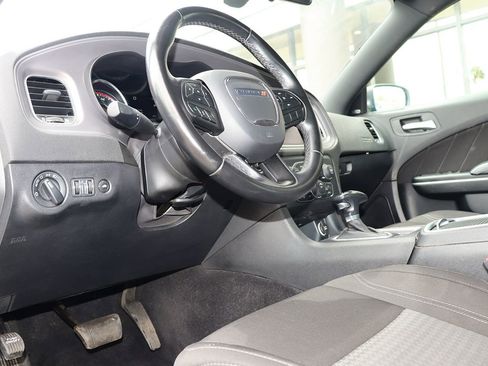 Used 2023 Dodge Charger SXT image 40