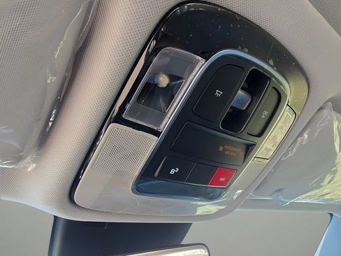 New 2026 Hyundai Tucson Limited AWD/4WD image 24