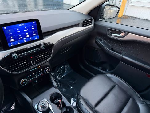 Used 2020 Ford Escape SEL AWD/4WD image 12