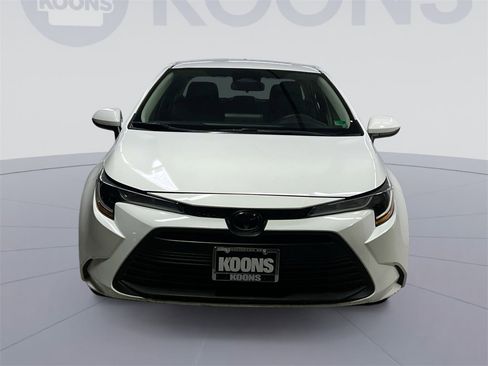 Used 2023 Toyota Corolla LE image 15