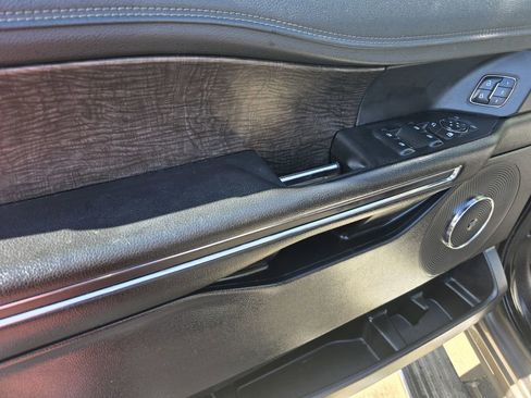 Used 2018 Ford Expedition Limited w/ Equipment Group 302A image 17