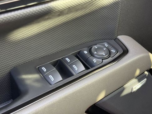 Used 2023 Chevrolet Silverado 1500 ZR2 w/ Technology Package image 19