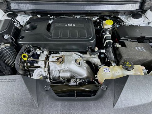 Used 2022 Jeep Cherokee Latitude Lux image 31