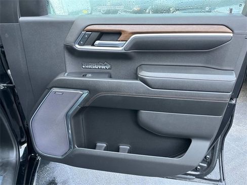 Used 2023 Chevrolet Silverado 1500 High Country image 21