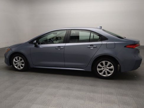 Used 2025 Toyota Corolla LE FWD image 3