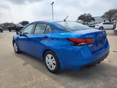 Used 2021 Nissan Versa S image 17