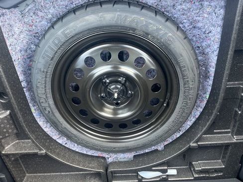 Used 2022 Ford Escape SEL w/ Technology Package image 14