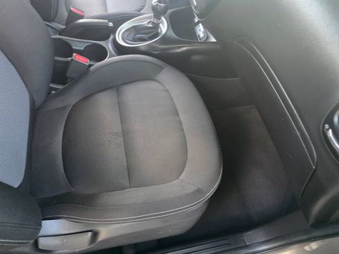 Used 2019 Kia Soul + FWD image 35