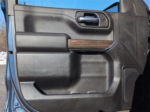 Used 2021 Chevrolet Silverado 1500 LT Trail Boss w/ Bed Protection Package image 22