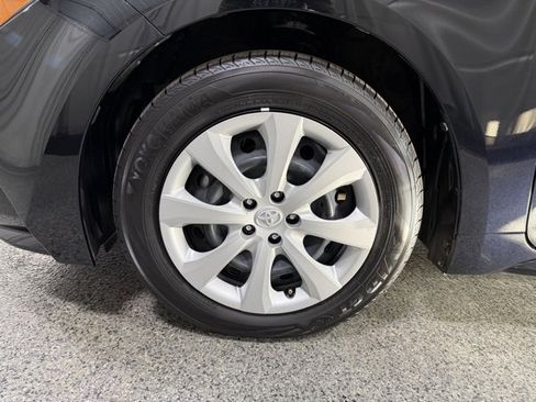 Used 2024 Toyota Corolla LE image 24