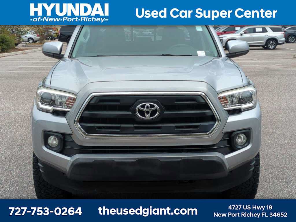 Used 2016 Toyota Tacoma TRD Sport RWD image 8
