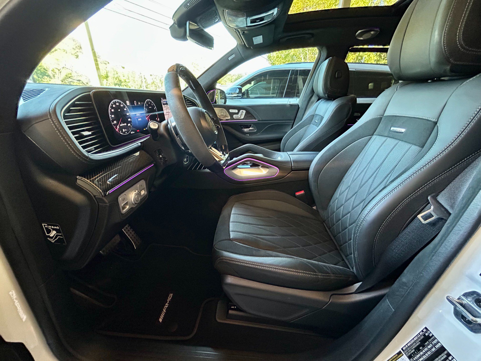 Used 2024 Mercedes-Benz GLS 63 AMG 4MATIC image 9