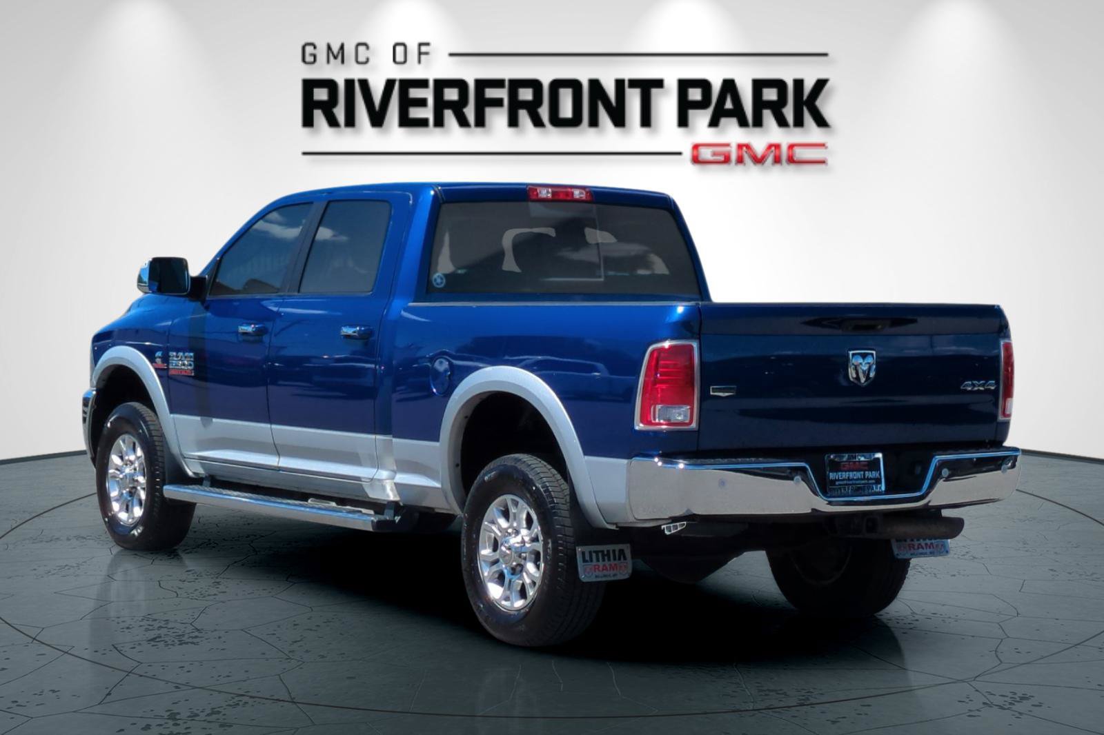 Used 2016 RAM 2500 Laramie w/ Protection Group AWD/4WD image 5