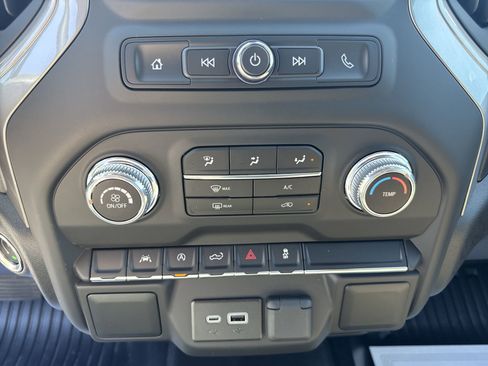 New 2026 GMC Sierra 1500 Pro w/ Pro Value Package AWD/4WD image 16
