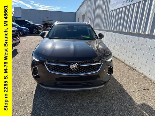 Used 2023 Buick Envision Avenir AWD/4WD image 4