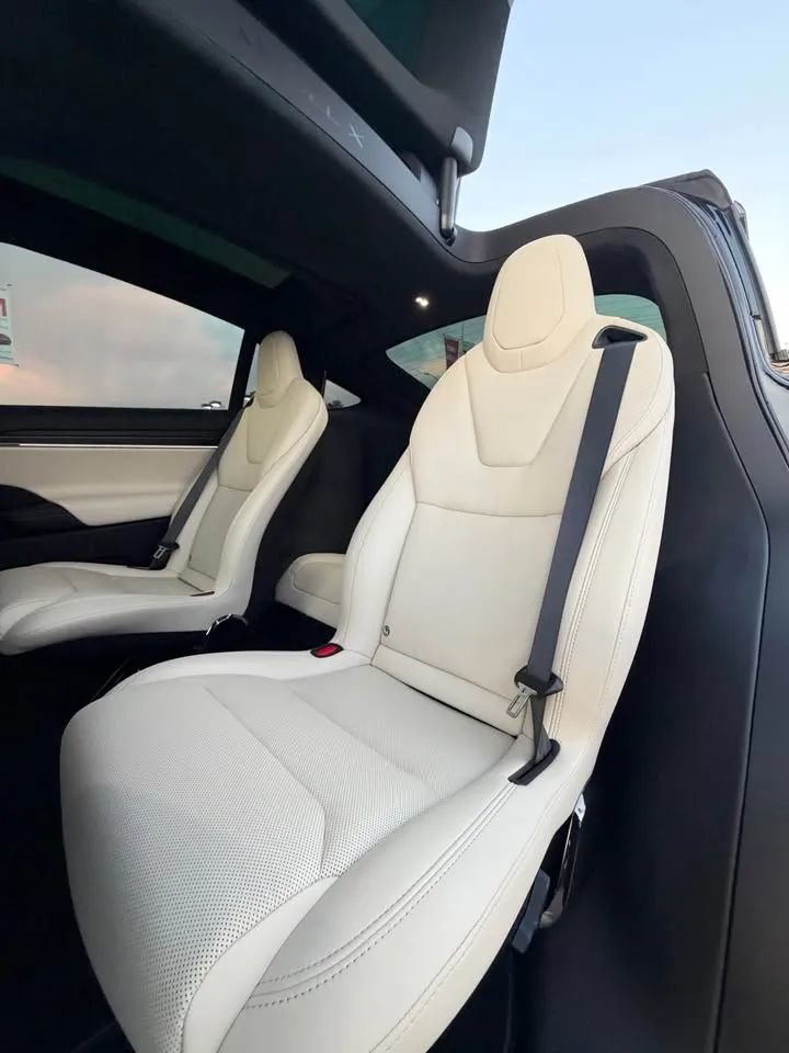 Used 2026 Tesla Model X Plaid AWD/4WD image 11