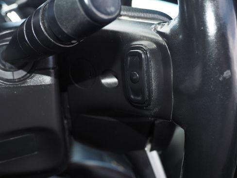 Used 2017 Dodge Grand Caravan GT image 27