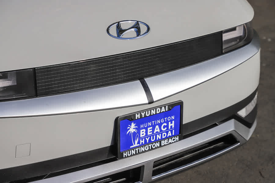 Used 2022 Hyundai Ioniq 5 SE w/ Cargo Package RWD image 5