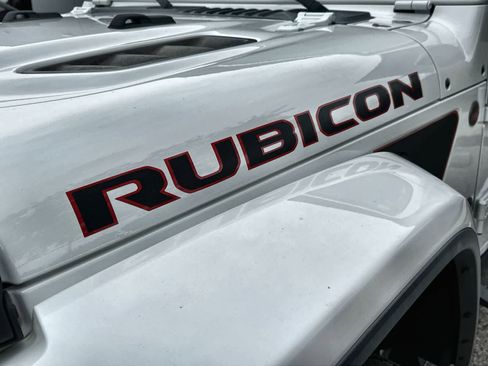 Used 2019 Jeep Wrangler Unlimited Rubicon image 19