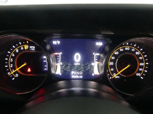 Used 2022 Jeep Wrangler Unlimited Sport AWD/4WD image 30