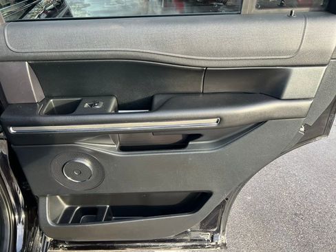 Used 2019 Ford Expedition XLT w/ Equipment Group 201A image 25