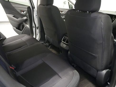 Used 2025 Subaru Outback Premium image 35