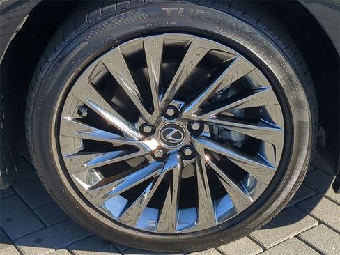 Used 2024 Lexus ES 350 Luxury image 12
